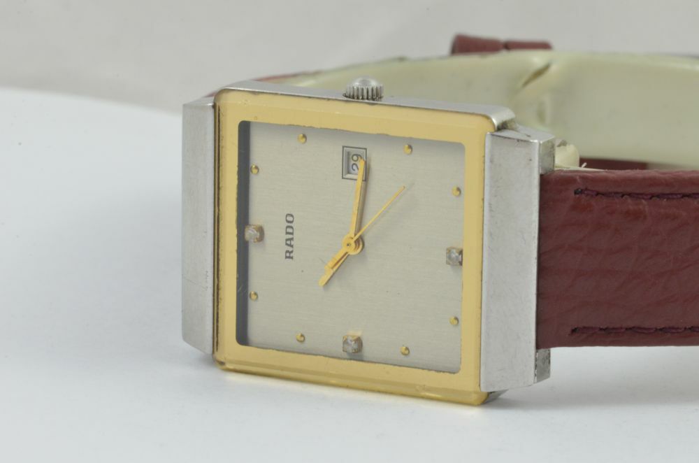 7195810