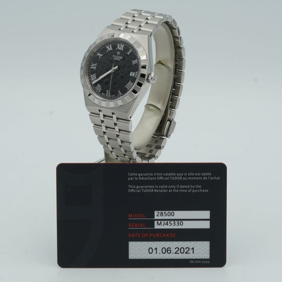 7687048