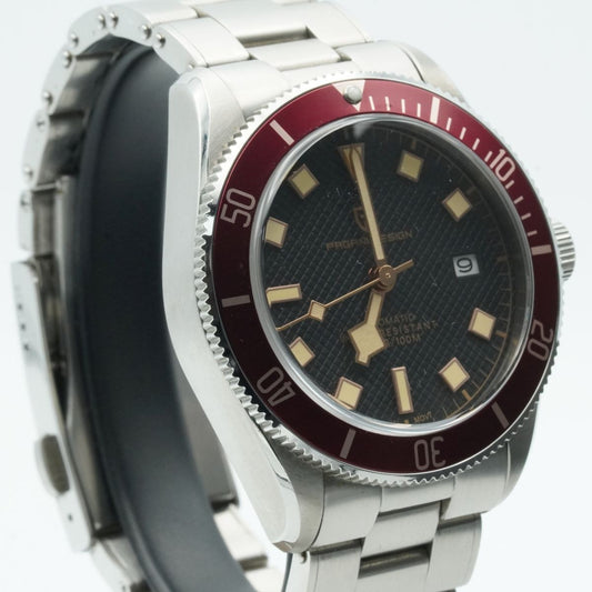 7950975