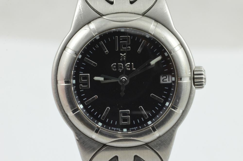 7299561