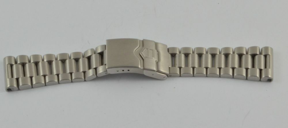 7299445