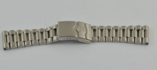 7299445