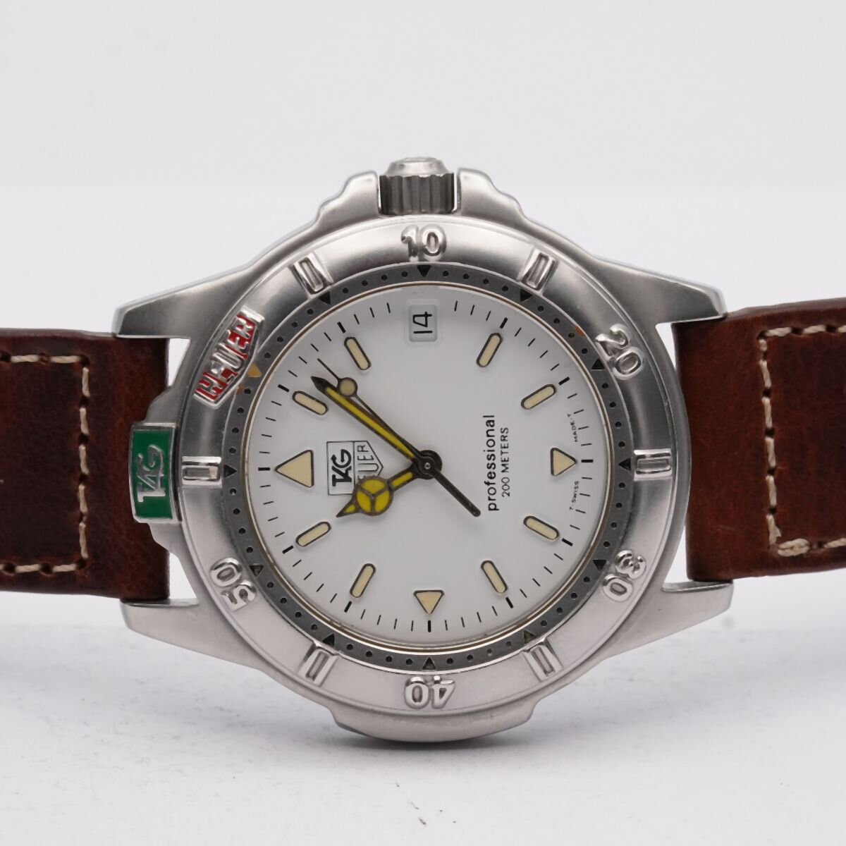 TAG HEUER PROFESSIONAL 4000 HERREN UHR 38MM WF1112 SCHONER ZUSTAND STAHL QUARZ Uhrenatelier Halle